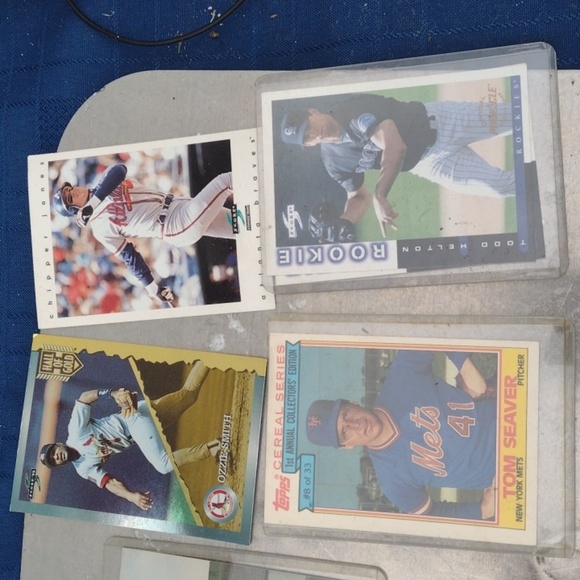 Baseball Card Lot - Picture 3 of 5